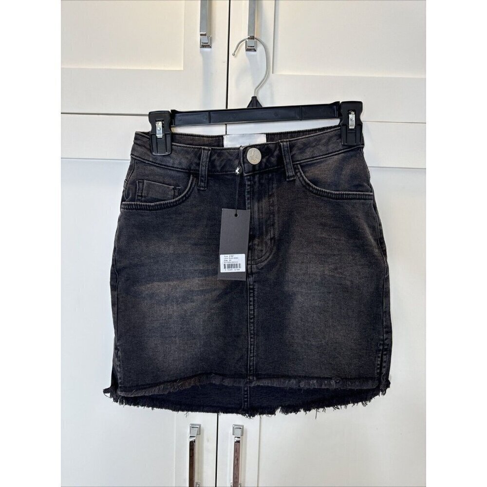 NWT One Teaspoon 2020 Black Swan Mini Skirt 24